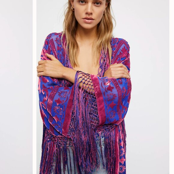 RARE! Free People Leading Lady Burnout Velvet Kimono - Picture 2 of 8